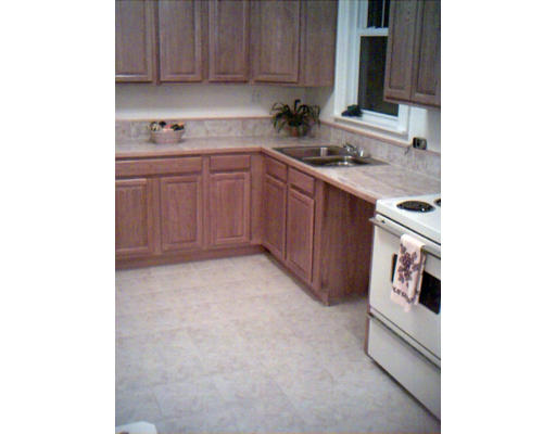 106 Beaconsfield Road Worcester, MA 01602 - Photo 7 of 16
