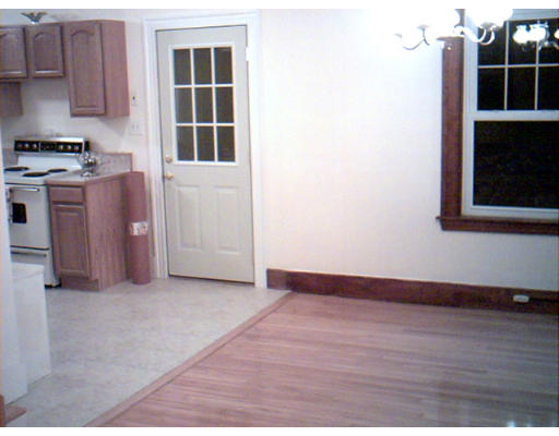 106 Beaconsfield Road Worcester, MA 01602 - Photo 8 of 16