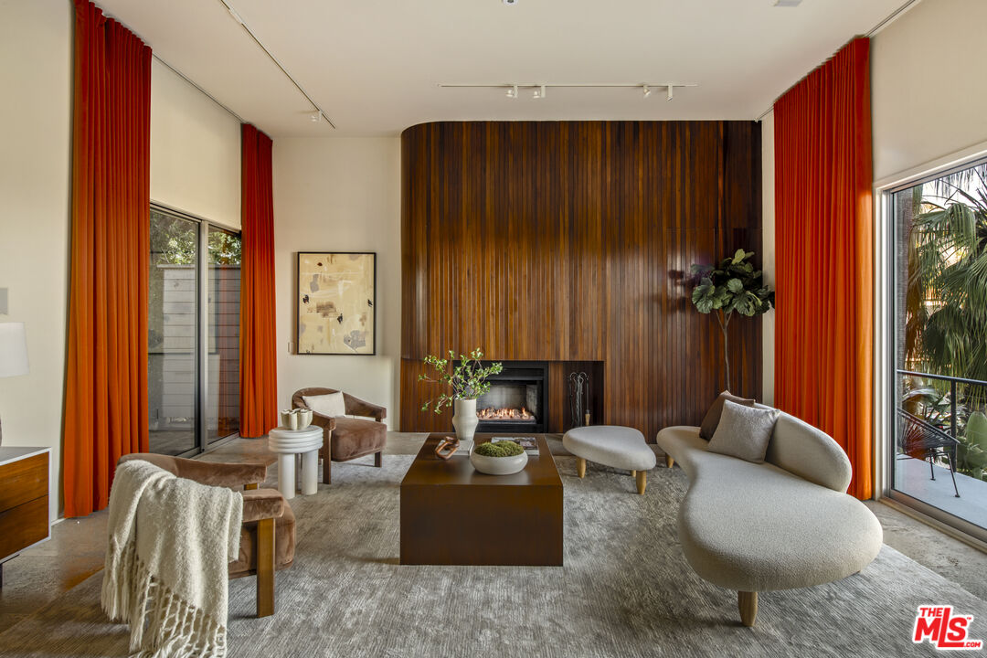 3625 Lowry Road Los Angeles, CA 90027 - Photo 11 of 35
