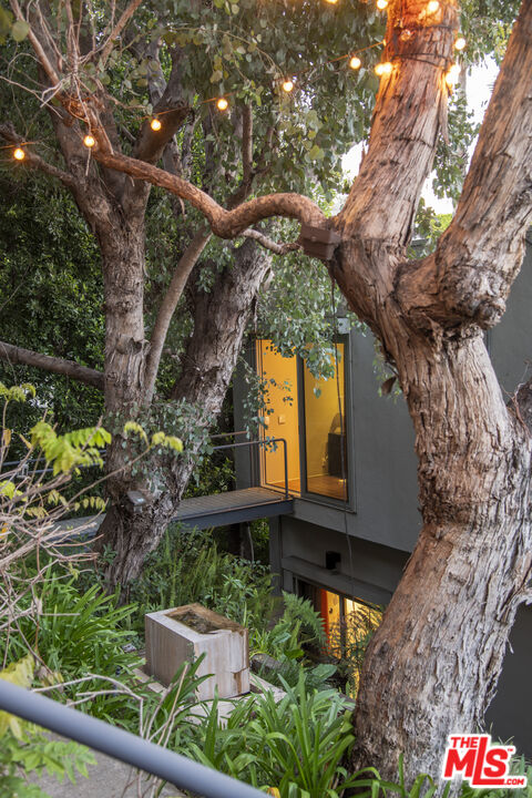 3625 Lowry Road Los Angeles, CA 90027 - Photo 27 of 35