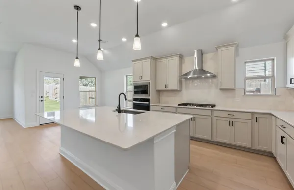$494,900 | 800 Crescent View Drive, Georgetown, TX 78628