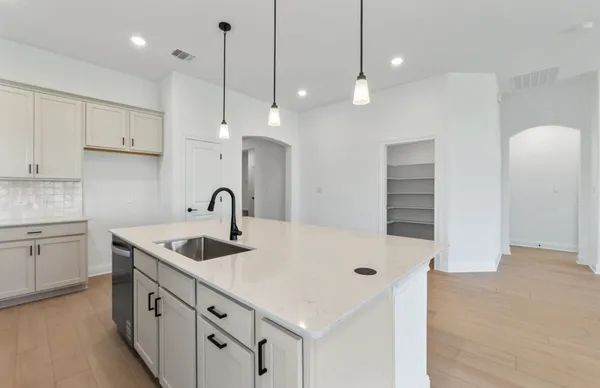 $494,900 | 800 Crescent View Drive, Georgetown, TX 78628