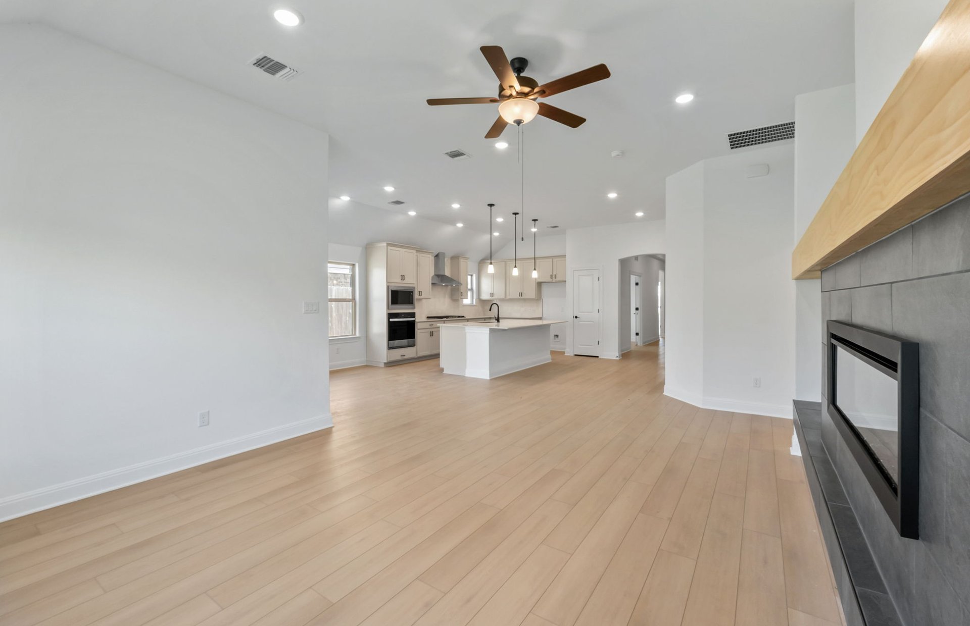 800 Crescent View Drive Georgetown, TX 78628 - Photo 27 of 36