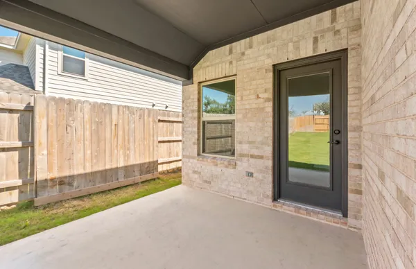 $494,900 | 800 Crescent View Drive, Georgetown, TX 78628