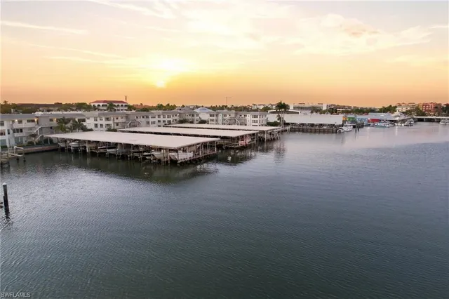 $720,000 | 1100 8th Avenue South, Unit 206C, Naples, FL 34102