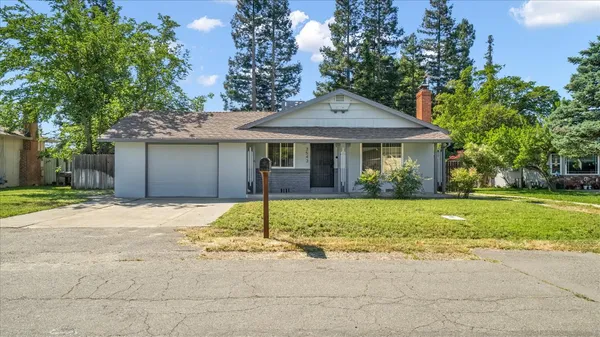 $412,000 | 3543 Tarro Way, Carmichael, CA 95608