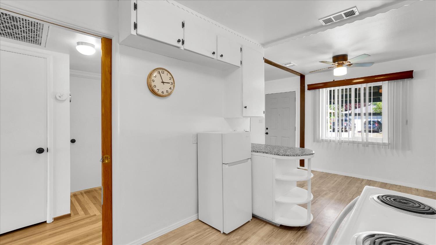 3543 Tarro Way Carmichael, CA 95608 - Photo 15 of 42 a bathroom with a sink a mirror and a shower