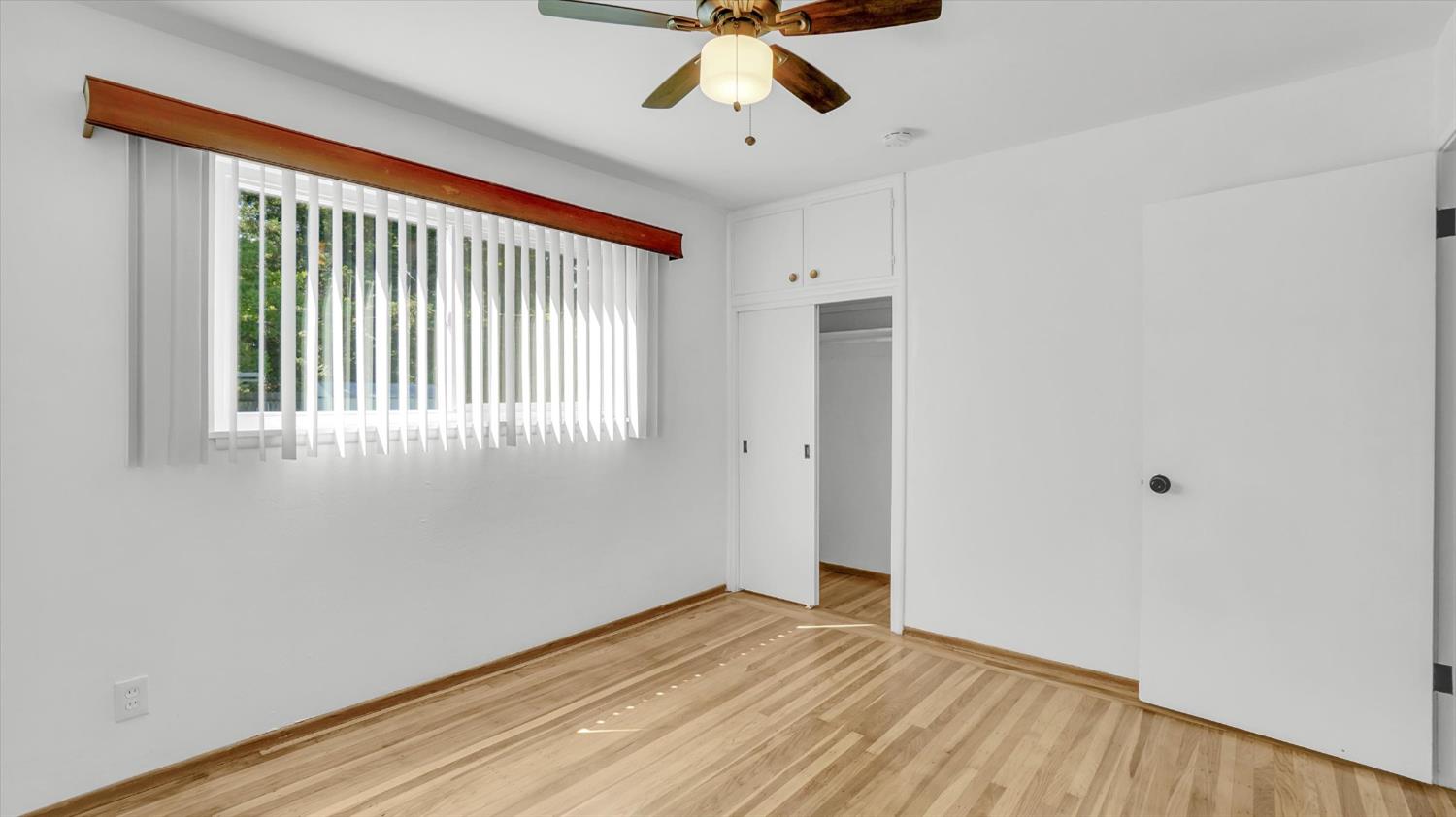 3543 Tarro Way Carmichael, CA 95608 - Photo 17 of 42 a view of an empty room with a window