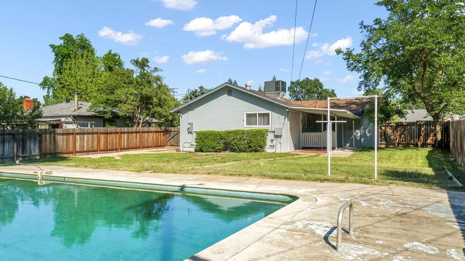 3543 Tarro Way Carmichael, CA 95608 - Photo 33 of 42 a view of house with swimming pool and yard