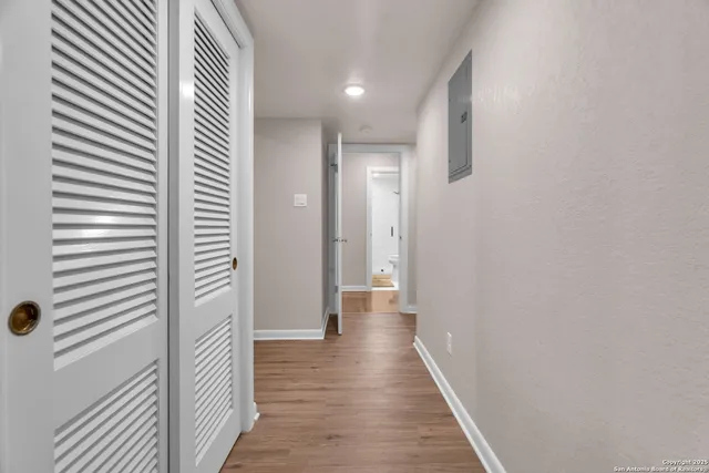 $470,000 | 212 Atwater Drive, Castle Hills, TX 78213