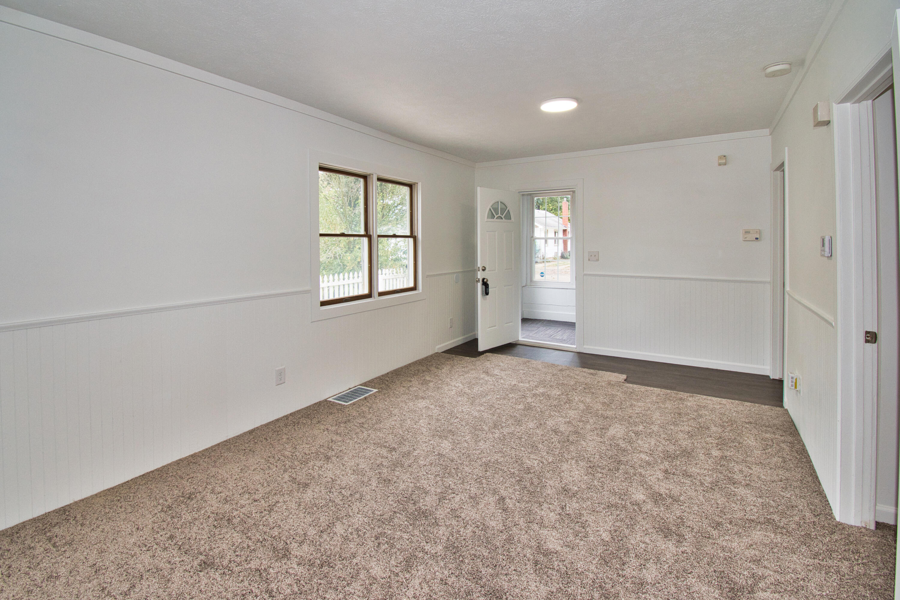 1522 Cherry Street Niles, MI 49120 - Photo 11 of 35 DSC_9828