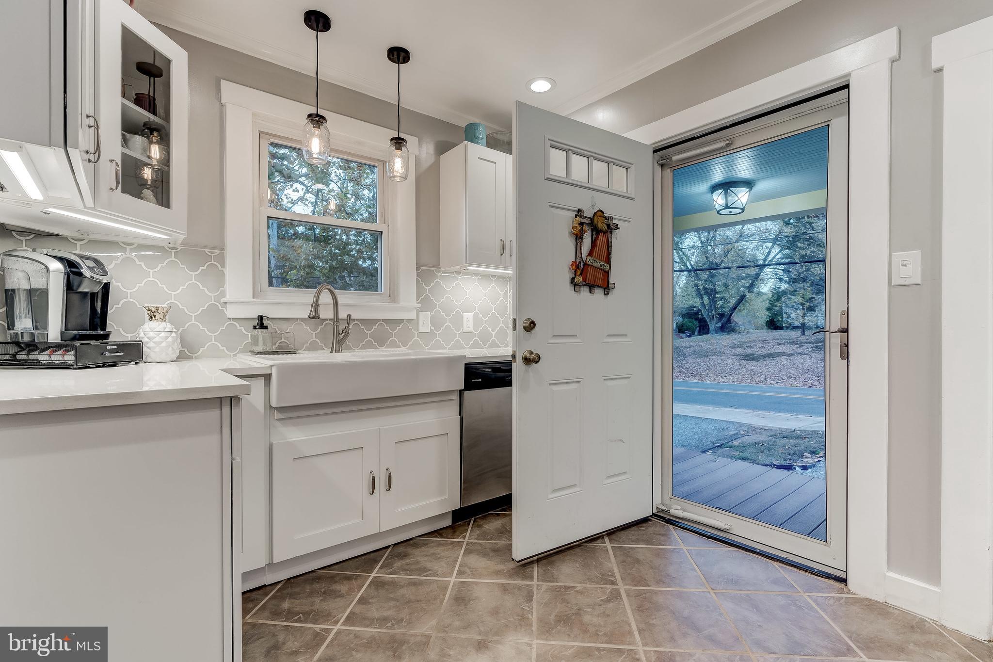 8283 Quarterfield Road Severn, MD 21144 - Photo 9 of 24 Gallery Image 9