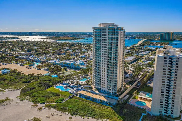 $20,000 | 2700 North Ocean Drive, Unit 304B, Singer Island, FL 33404