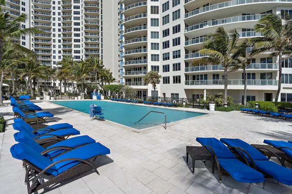 $20,000 | 2700 North Ocean Drive, Unit 304B, Singer Island, FL 33404