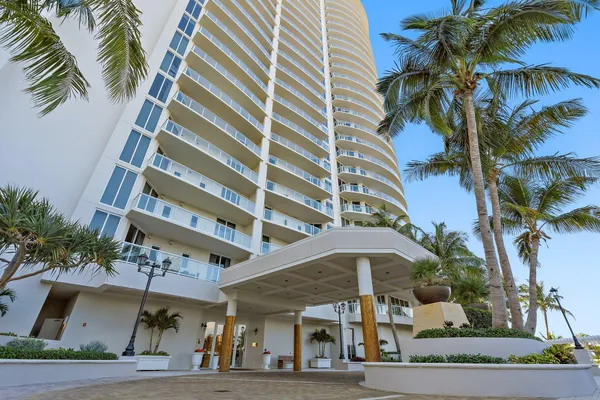 $20,000 | 2700 North Ocean Drive, Unit 304B, Singer Island, FL 33404
