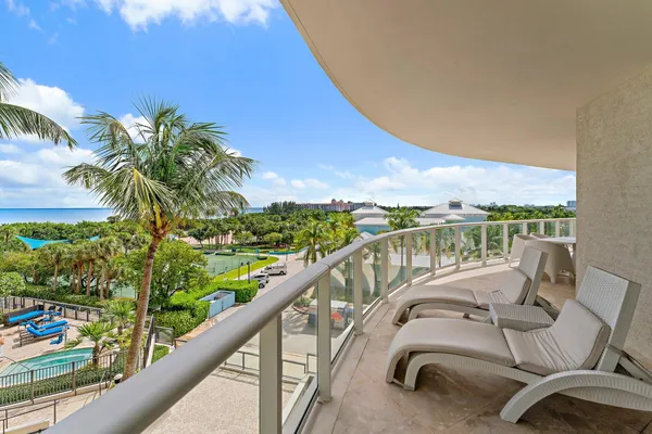 $20,000 | 2700 North Ocean Drive, Unit 304B, Singer Island, FL 33404