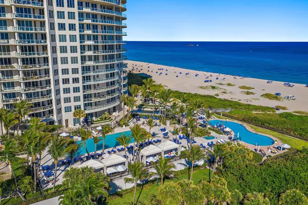 $20,000 | 2700 North Ocean Drive, Unit 304B, Singer Island, FL 33404
