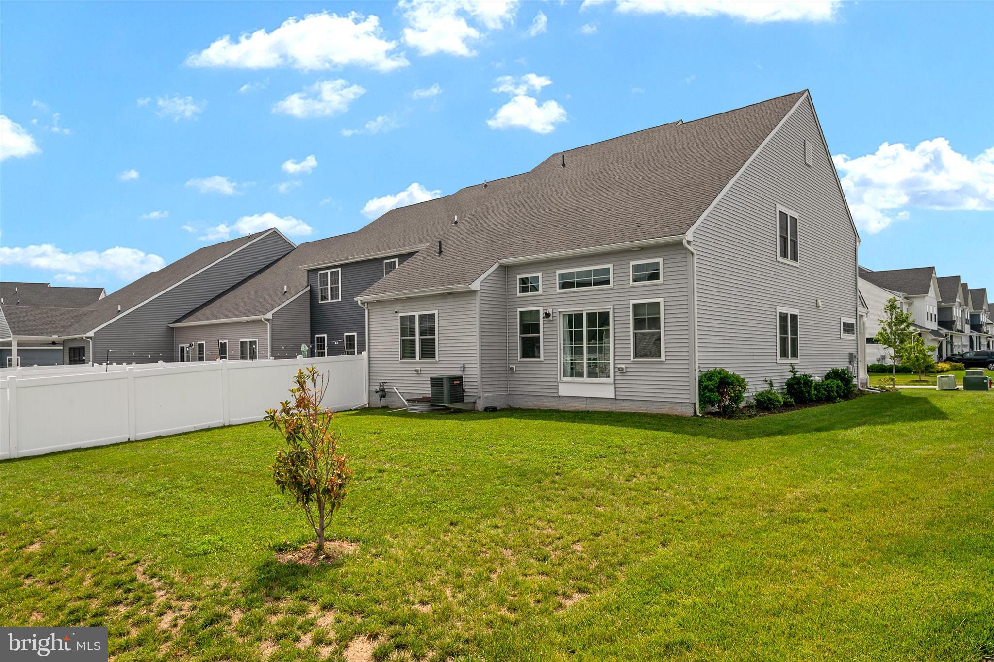 2767 Bluegrass Way Frederick, MD 21702 - Photo 38 of 57
