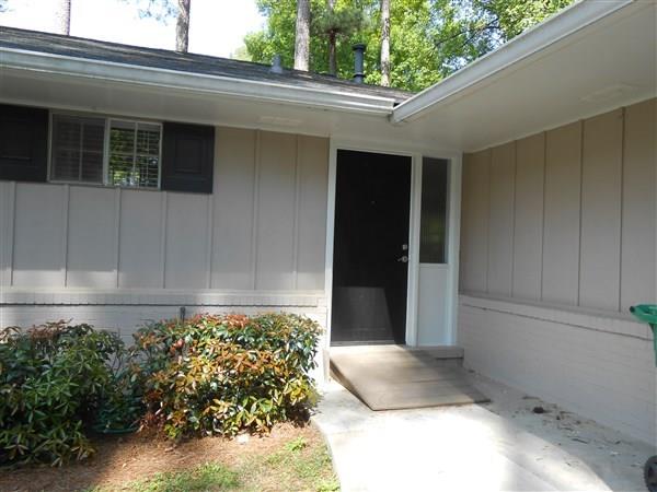 1533 Sanden Ferry Drive Decatur, GA 30033 - Photo 1 of 1 Stepless Entry to this home