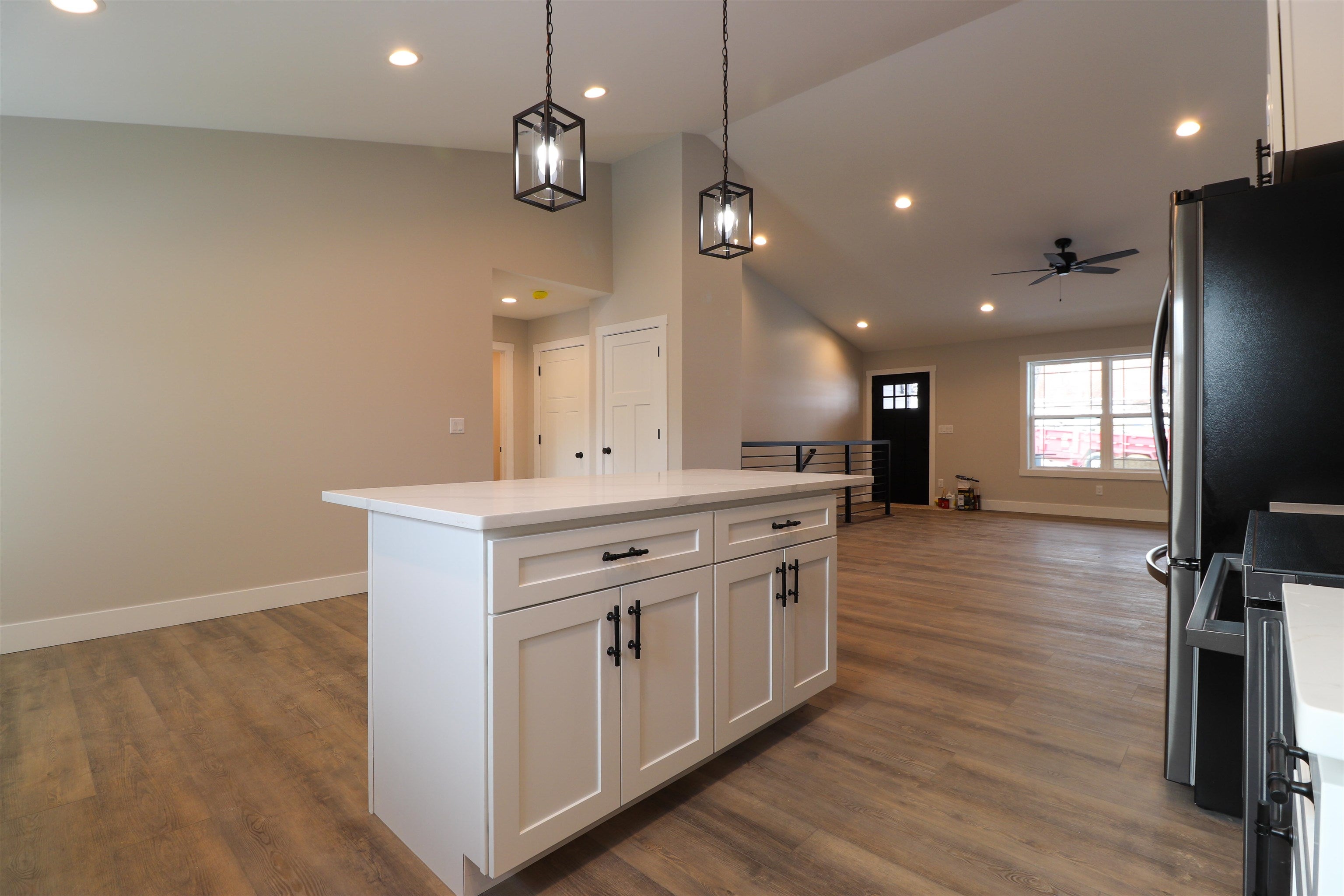 801 Hawkeye Heights Road Dubuque, IA 52001 - Photo 9 of 30 Gallery Image 9