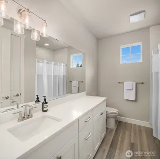 $1,250,000 | 10116 135th Avenue Northeast, Lake Stevens, WA 98258