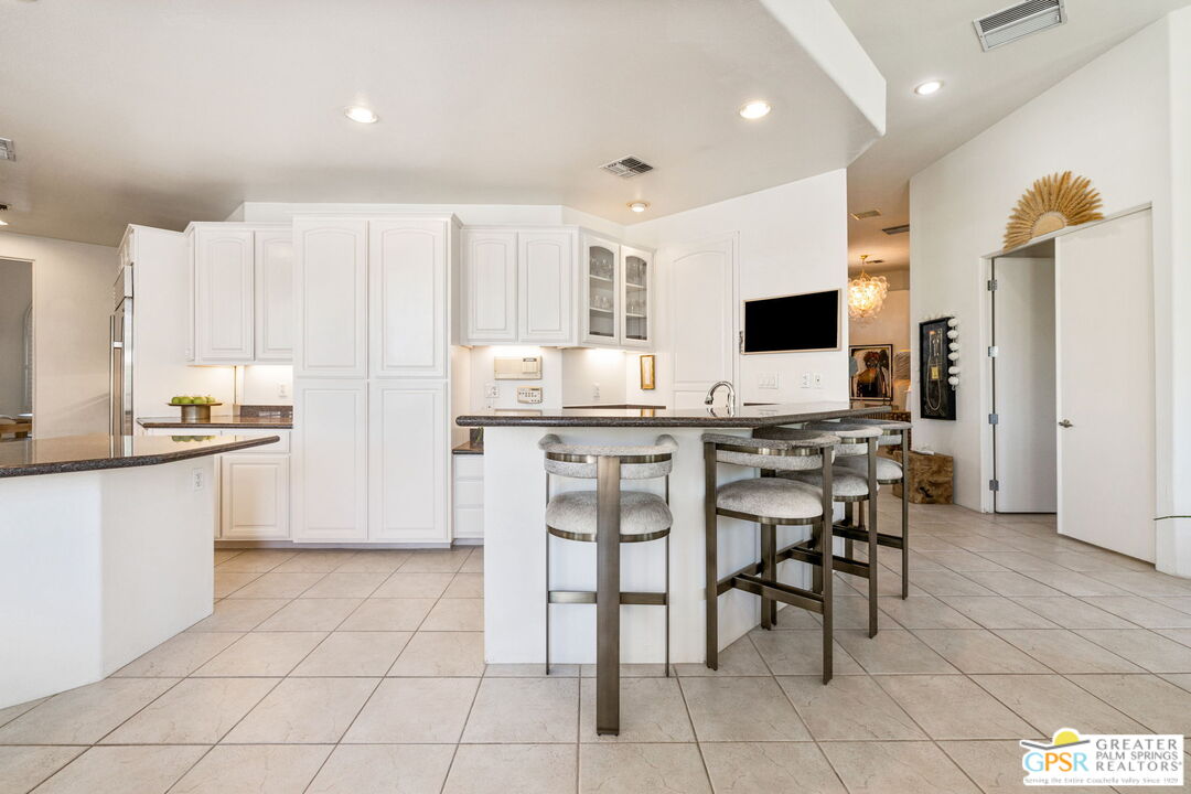 36635 Palm Court Rancho Mirage, CA 92270 - Photo 22 of 56