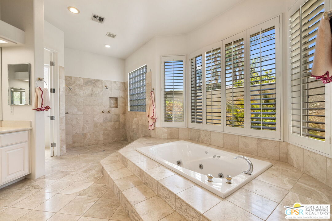 36635 Palm Court Rancho Mirage, CA 92270 - Photo 43 of 56