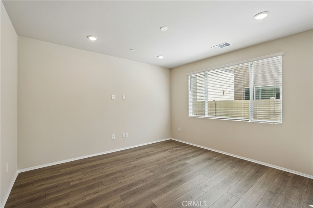 1133 Tropic Court Redlands, CA 92374 - Photo 8 of 32