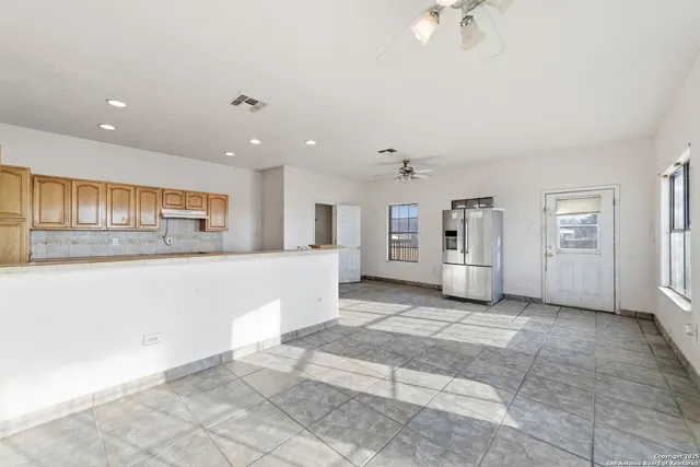 $345,000 | 113 Private Road 6744, Natalia, TX 78059