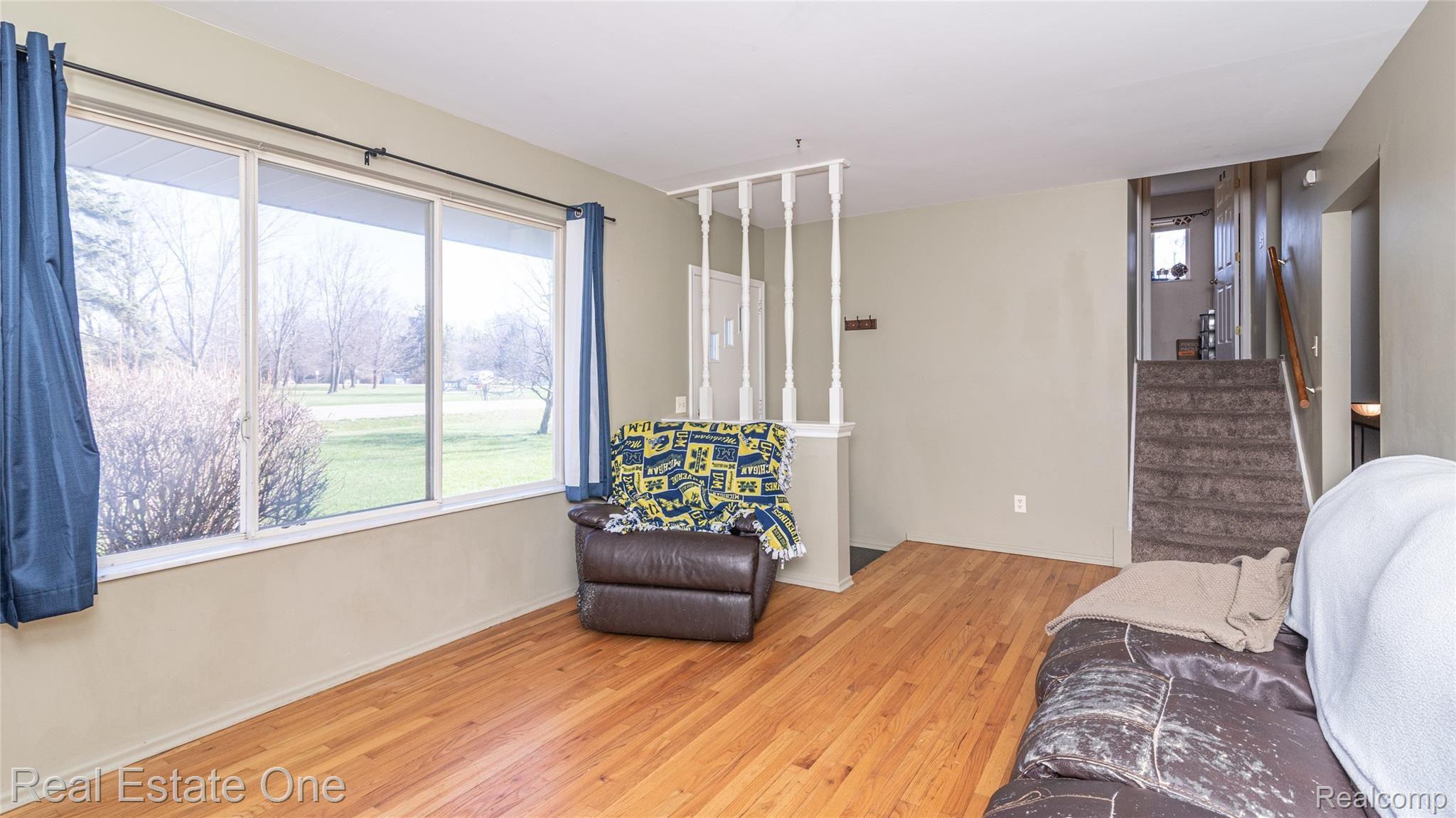 2244 Reid Road Grand Blanc, MI 48439 - Photo 13 of 44 0122220027177_12.jpg