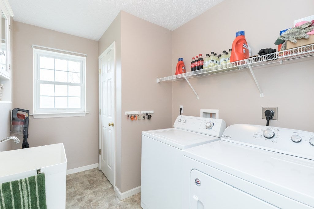 3727 Hodge Hollow Road Pulaski, VA 24301 - Photo 24 of 75 Gallery Image 24