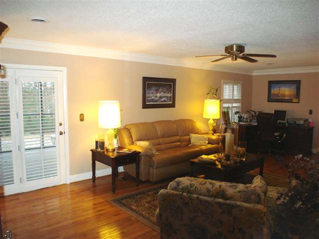 1812 Sequoya Way Seneca, SC 29672 - Photo 8 of 22 Gallery Image 8