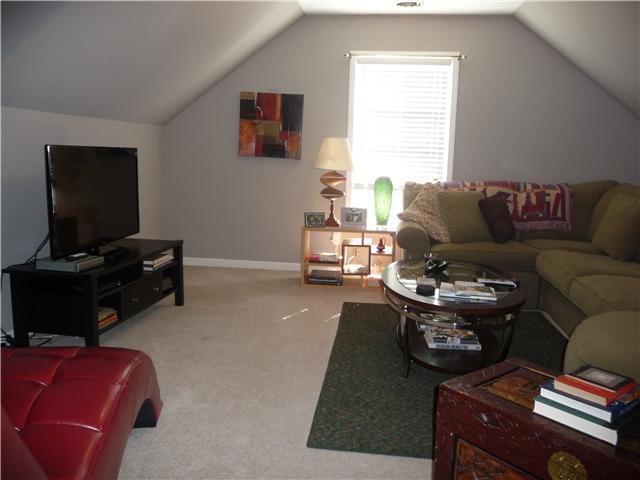634 Chestnut Court Springfield, TN 37172 - Photo 9 of 20 Large Bonus Room Upstairs