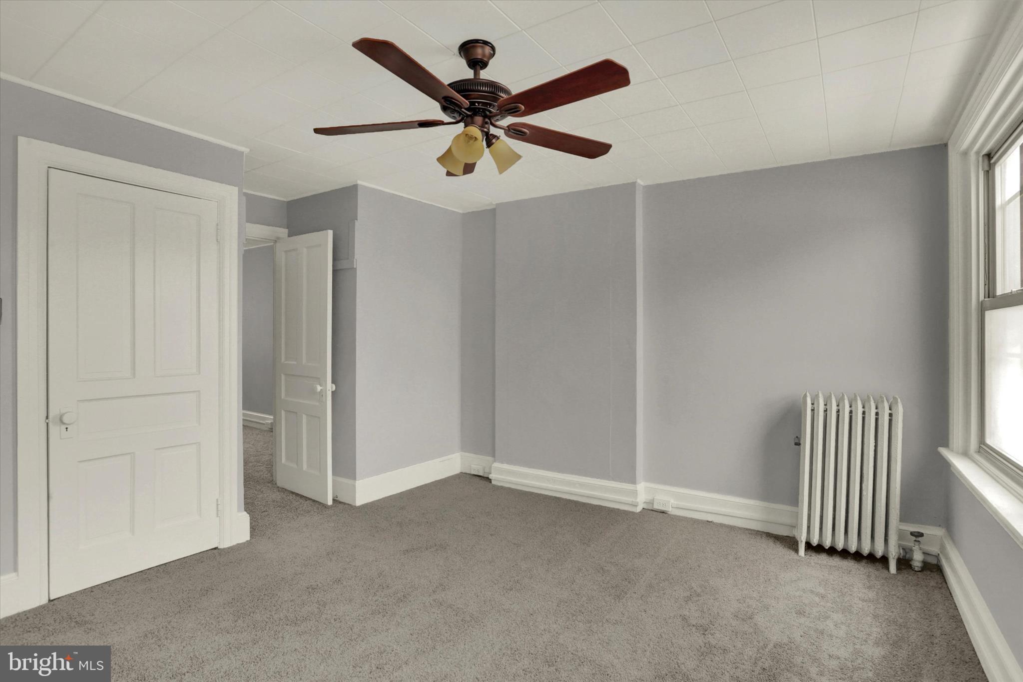 368 Pine Street Steelton, PA 17113 - Photo 30 of 37 3rd fl. front BR