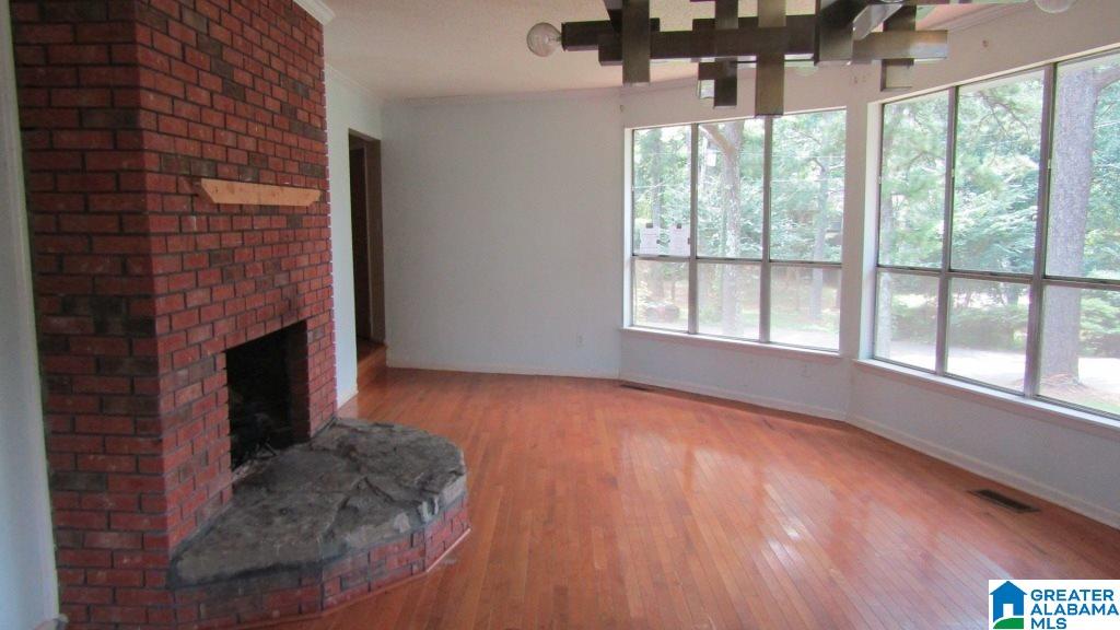 824 Overlook Circle Bessemer, AL 35023 - Photo 4 of 46