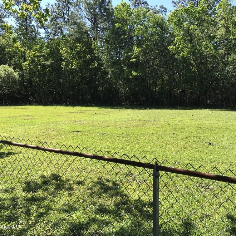 21149 Daugherty Road Long Beach, MS 39560 - Photo 16 of 29 46