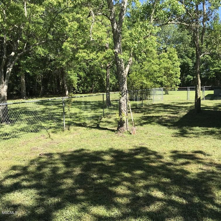 21149 Daugherty Road Long Beach, MS 39560 - Photo 22 of 29 52