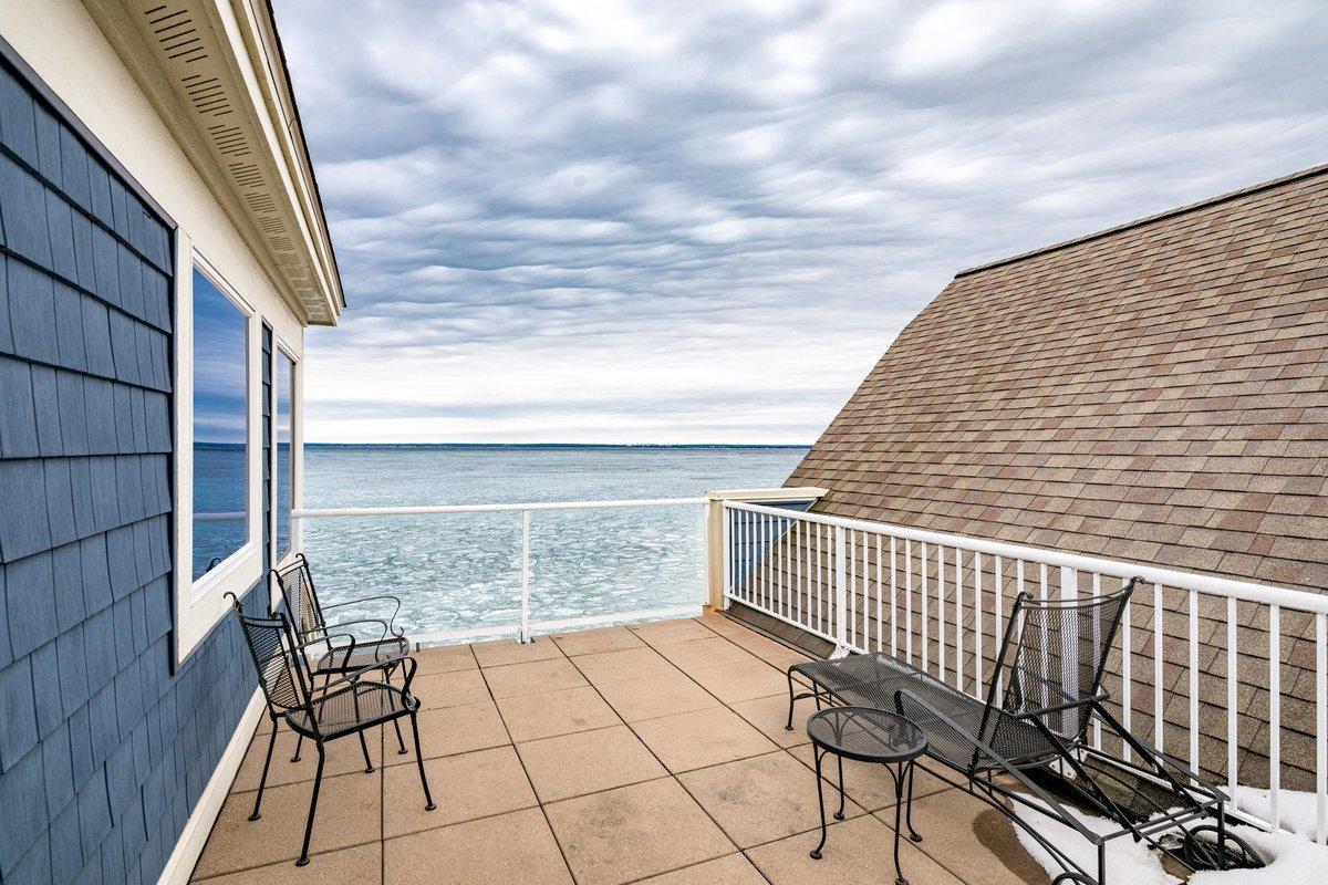 2100 East Water Street, Unit 307D Duluth, MN 55812 - Photo 13 of 58