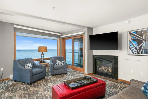 $337,500 | 2100 East Water Street, Unit 307D, Duluth, MN 55812