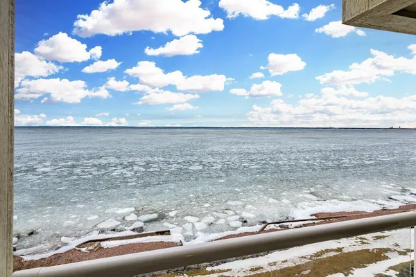 $337,500 | 2100 East Water Street, Unit 307D, Duluth, MN 55812