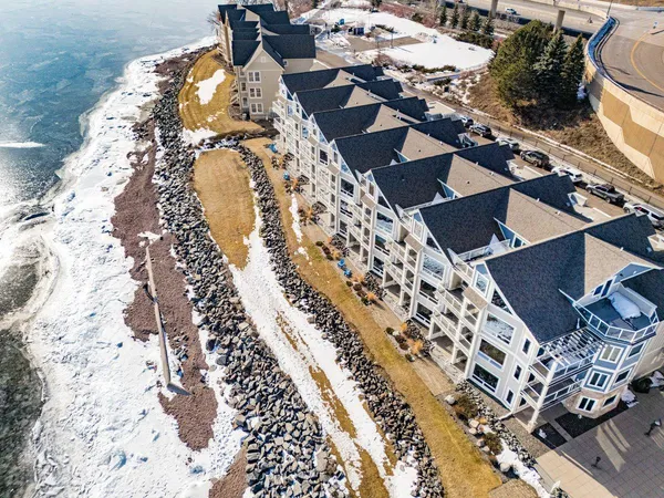 $337,500 | 2100 East Water Street, Unit 307D, Duluth, MN 55812