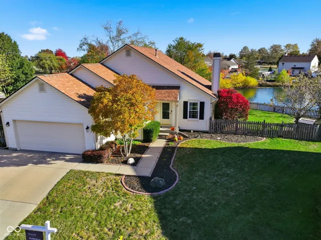 $334,995 | 2429 Lakeshore Court, Lebanon, IN 46052