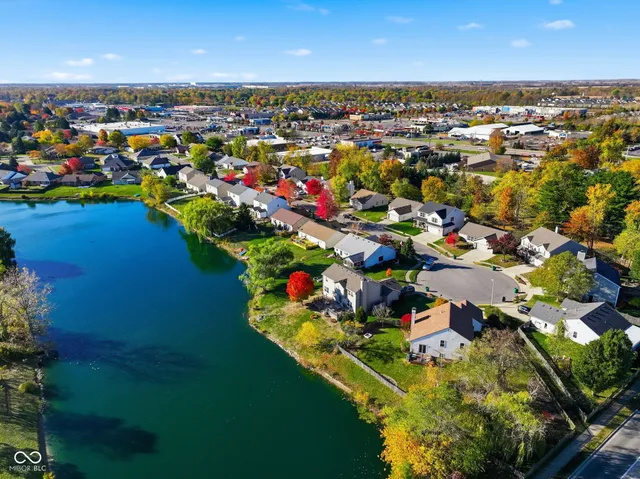 $334,995 | 2429 Lakeshore Court, Lebanon, IN 46052