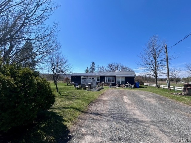 2524 Middle Road Oneida, NY 13409 - Photo 19 of 23