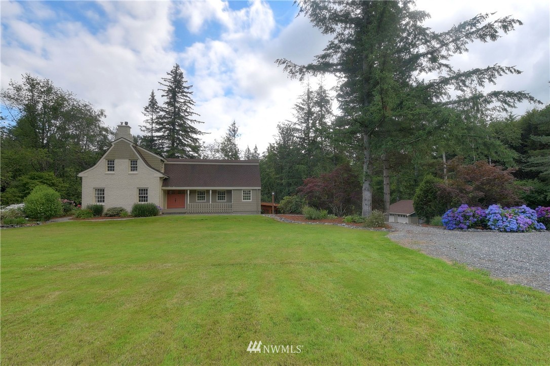 5305 Reese Hill Road Sumas, WA 98295 - Photo 2 of 25