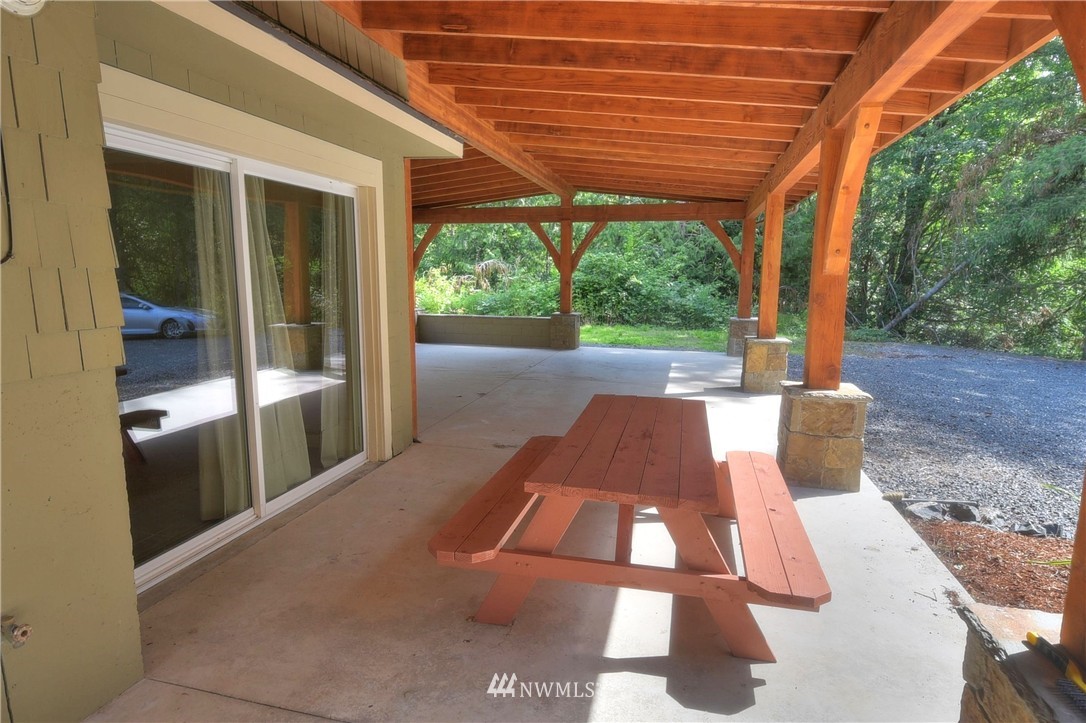 5305 Reese Hill Road Sumas, WA 98295 - Photo 21 of 25