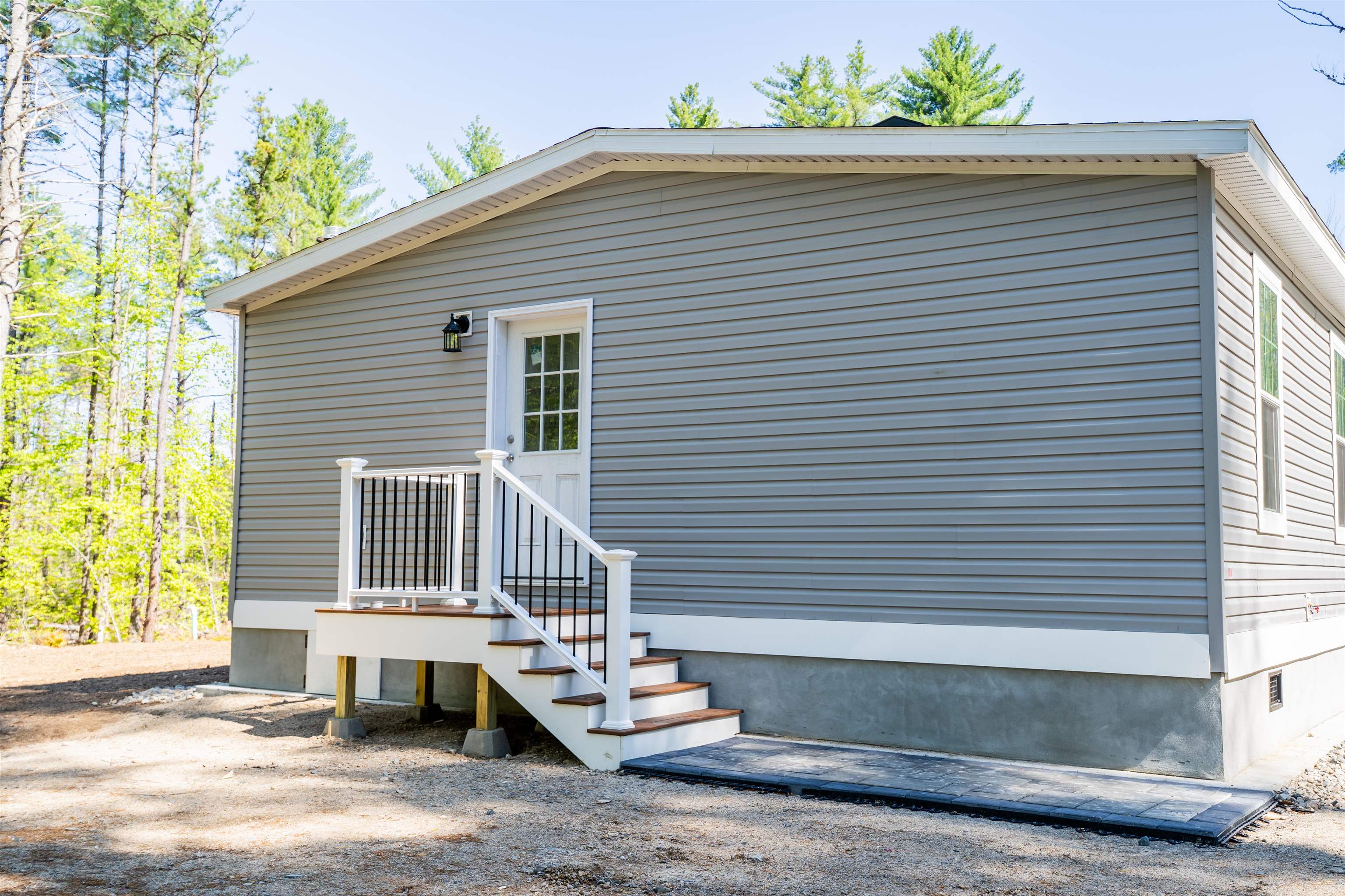 873 Green Mountain Road Effingham, NH 03882 - Photo 4 of 17 Gallery Image 4