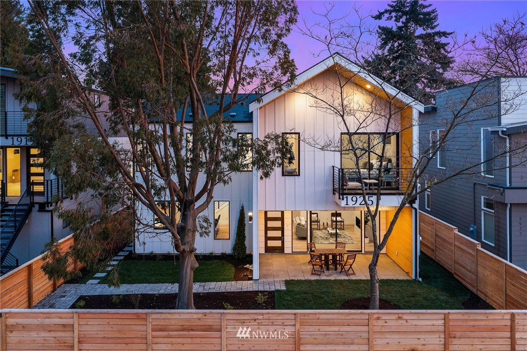 1925 Southwest Webster Street Seattle, WA 98106 - Photo 1 of 40 Gallery Image 1