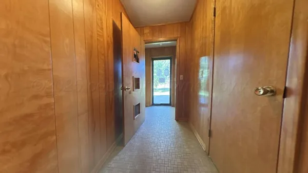 $169,900 | 613 South Pearl Street, Stratford, TX 79084