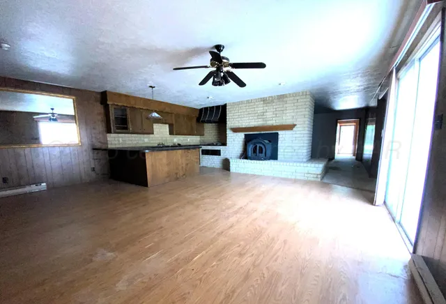 $189,900 | 613 South Pearl Street, Stratford, TX 79084